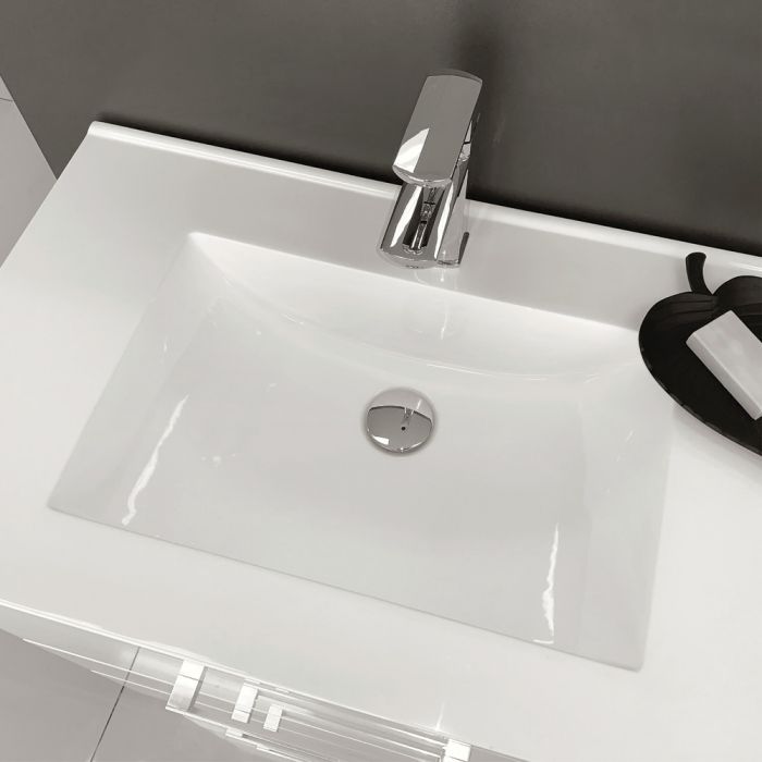 Fienza 900mm Vanessa Top With Fingerpull Cabinet Wall Hung - Satin White